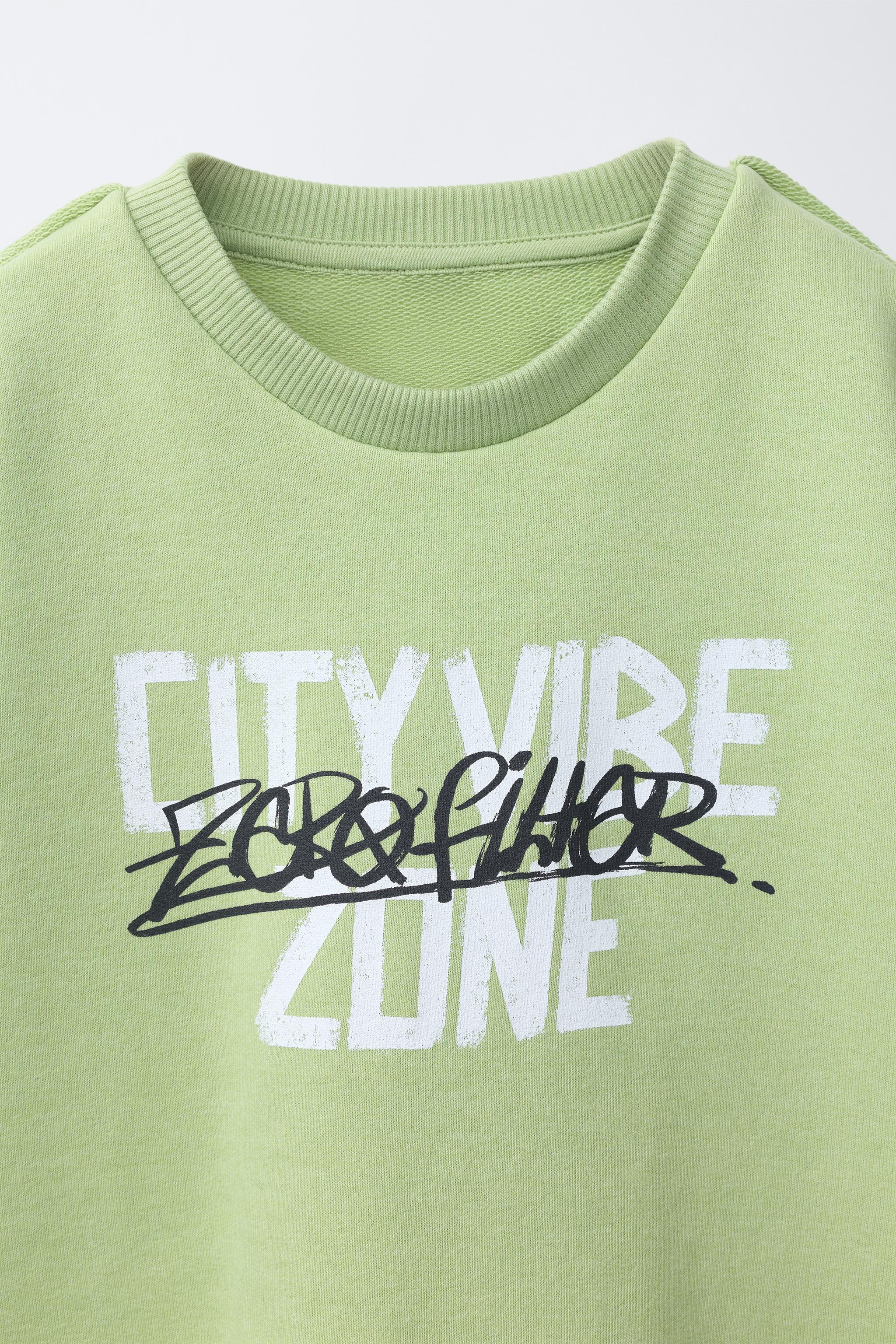 GRAFFITI SHORT SLEEVE SWEATSHIRT